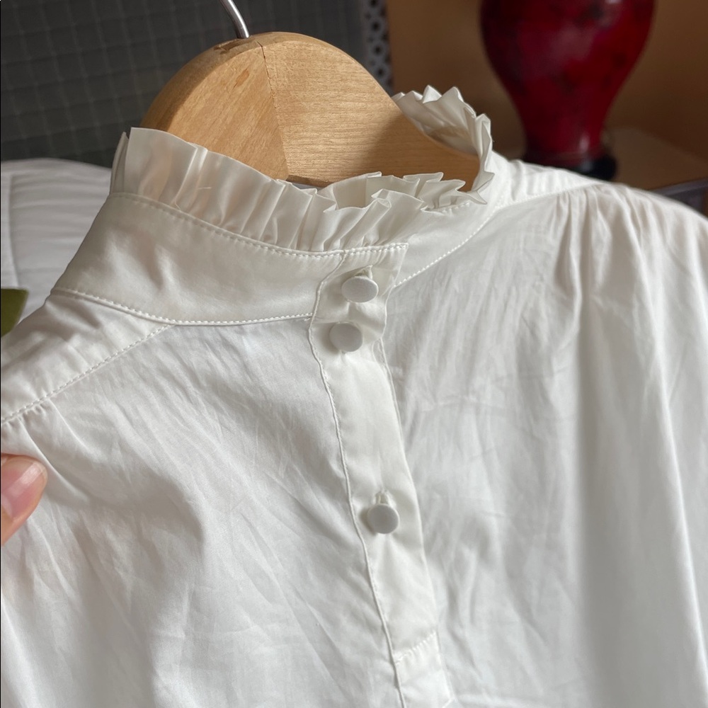 MaxMara Ivory Ruffled Neck Long line Blouse or Tunic - Picture 6 of 6